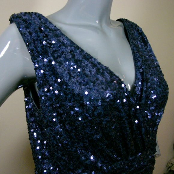 Badgley Mischka Belle Collection “Modele” Navy Sleeveless Sequined Gown Size 8 - Picture 1 of 8